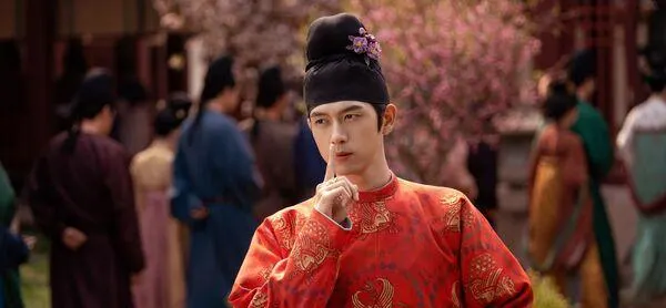 杨紫李现5年后再合体《国色芳华》树林幻影戏即兴落泪 - 情报图
