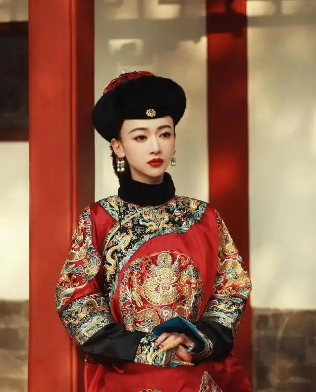 《延禧攻略》限播传闻再起,与《甄嬛传》收视对比引观众追问 - 资讯配图 《延禧攻略》限播传闻再起,与《甄嬛传》收视对比引观众追问 - 资讯配图